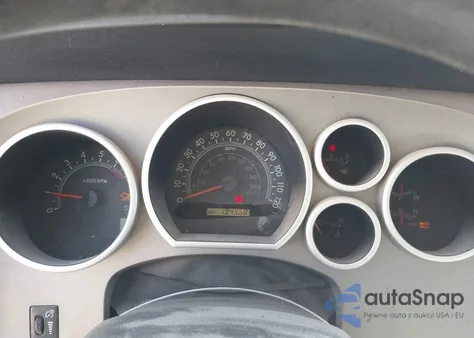 2011 Toyota Tundra Grade 5.7L V8 z USA, uszkodzony, nr VIN 5TFRY5F1XBX100324